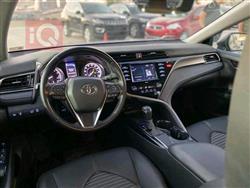 تۆیۆتا کامری